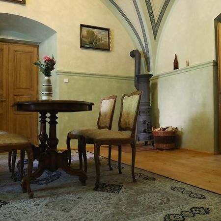 Historicke Apartmany Zelenohorska Posta Nepomuk Екстер'єр фото